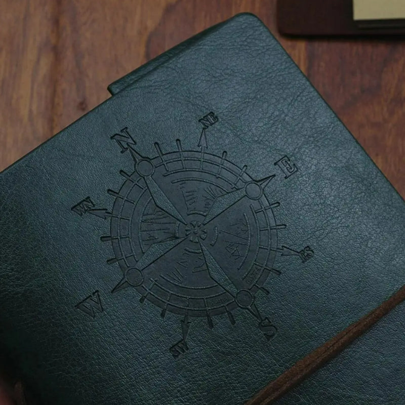 Carnet De Voyage Couverture Simili détail boussole gravée - Rouge - Vert - Bleu - Noir - Marron Clair - Marron Foncé - Feuilles Perforées