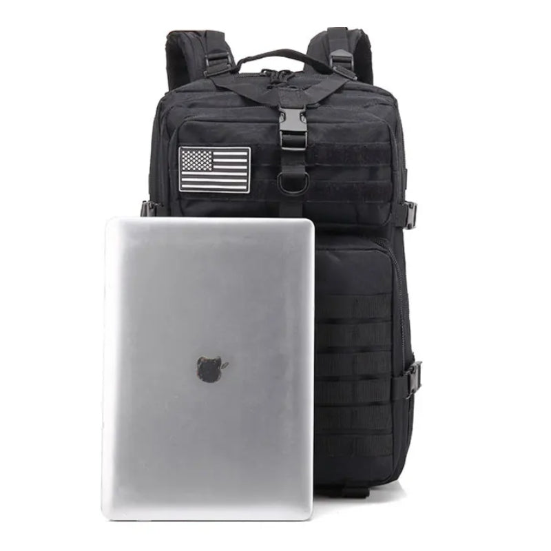 Sac à Dos Randonnée Militaire gros plan sur le sac - Beige - Noir - Vert