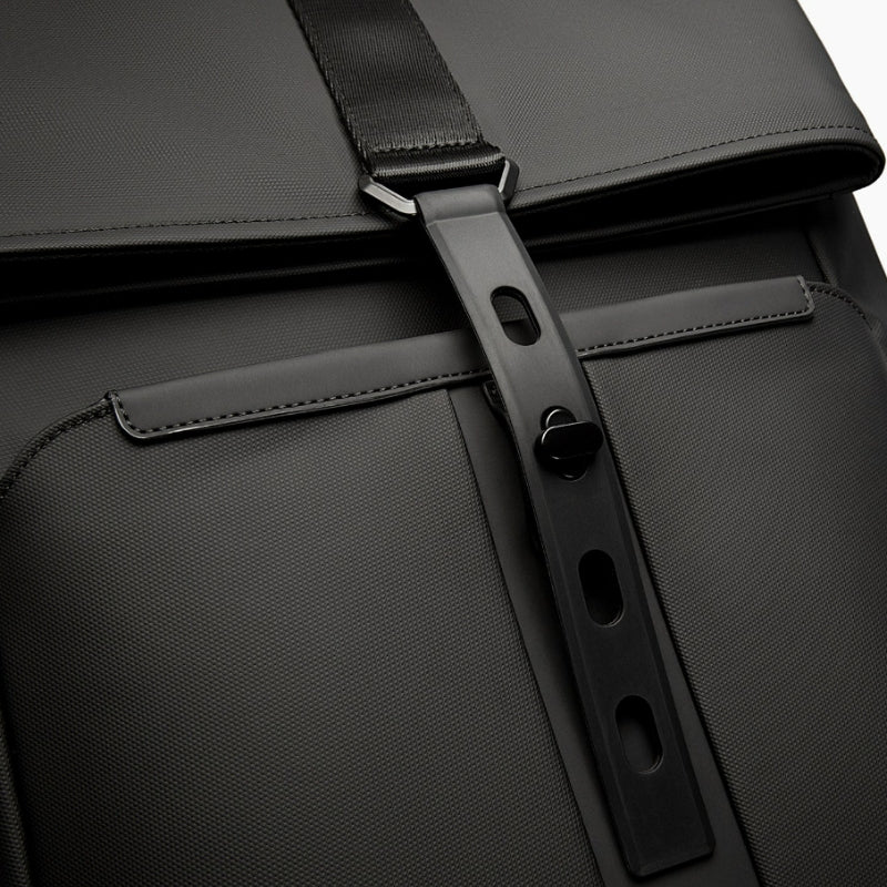 Sac à Dos Etanche 20L gros plan fermeture - Noir