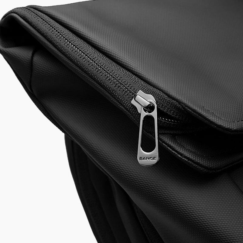 Sac à Dos Etanche 20L gros plan fermeture zippée - Noir