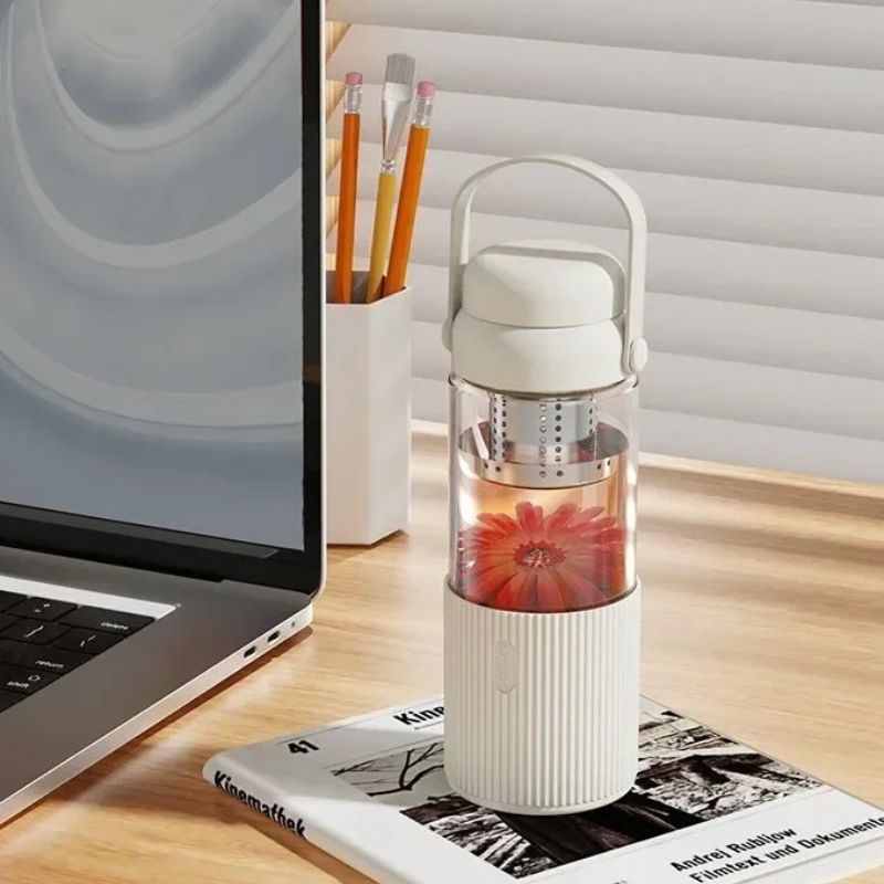 Gourde Verre Infuseur gros plan sur le produit - Vert - Blanc - Violet