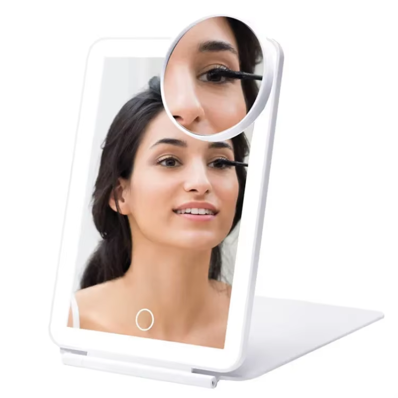 Miroir Led Zoom Portable gros plan utilisation - Blanc - Rose