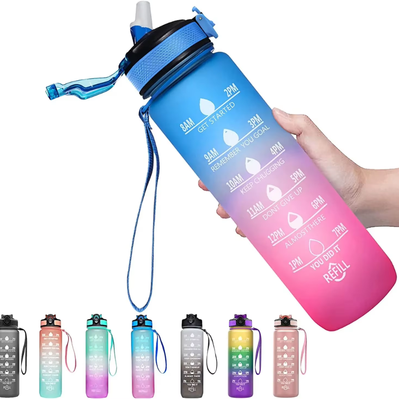 Gourde Avec Paille gros plan portée main - Violet et Jaune - Bleu Ciel - Turquoise - Rose - Noir - Rouge et Noir - Rose et Bleu - Rose et Turquoise - Turquoise et Fuschia - Noir et Blanc