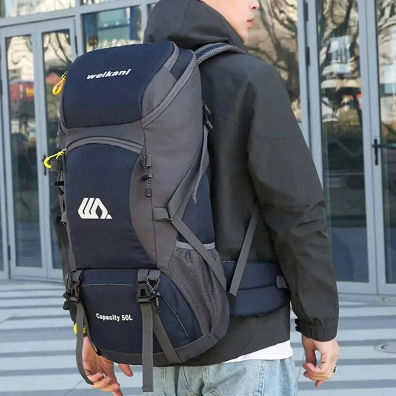 Sac a Dos Randonnée 50 litres portée sur le dos - Orange - Noir - Bleu Marine - Rouge - Vert