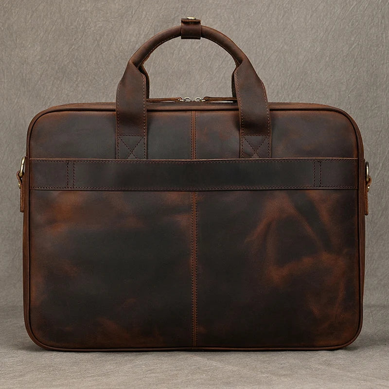 Sacoche Ordi Cuir Homme gros plan sur le cuir - Marron Mat