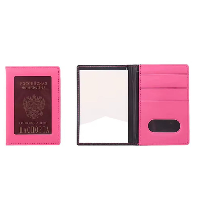 Protège passeport transparent fushia, vues fermée et ouverte