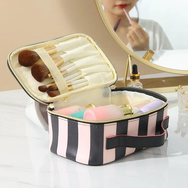 trousse de toilette pour ado fille - Style 1 - Style 2 - Style 3 - Style 4 - Style 5